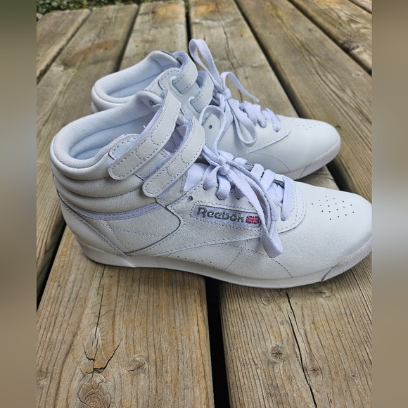 Reebok Freestyle high top sneakes, size 7 - Picture 8 of 10